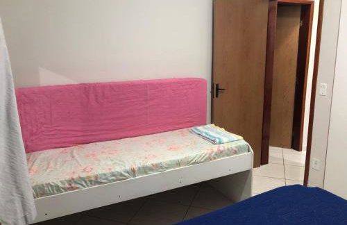Apartamento com Wifi, Livros e Espaço Pet - Foto 22