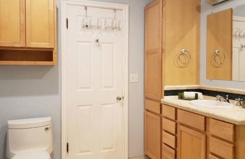 Cozy Home for Family & Friends Gathering - Foto 9