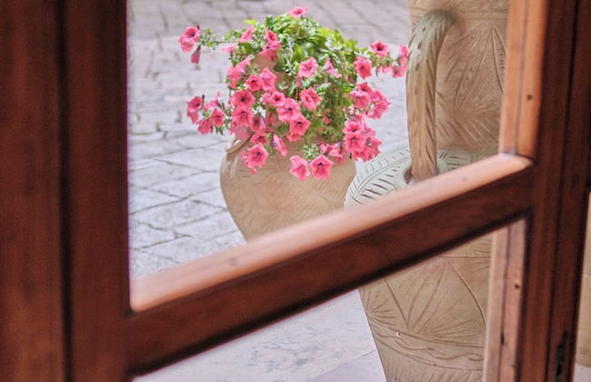 Palazzo Scarciglia - Photo 1