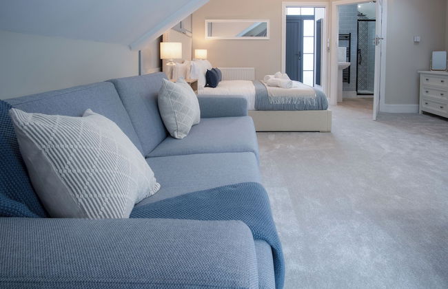 The Hideaway - 2 Bed Holiday Home - Little Haven - Photo 16