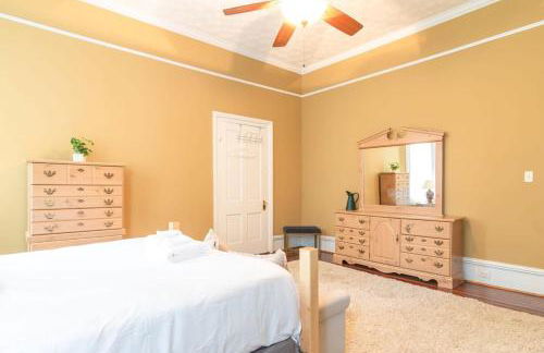 Bumblebee Mansion w Tiny Home Historic Modern - Foto 4