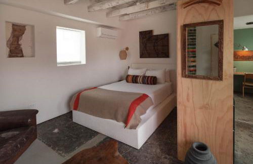 West Texas Hideout at Iconic Property - Foto 13