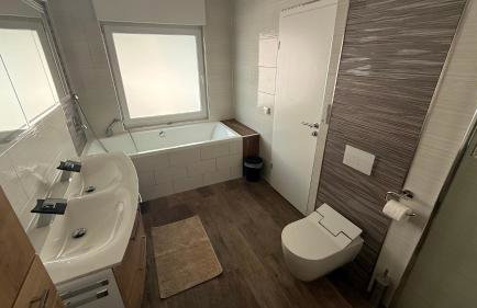 House in Sarstedt! contactless check-in - Foto 9