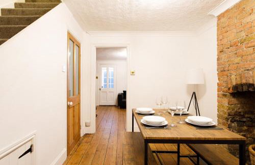 Cosy House - Stanstead Airport - Foto 9