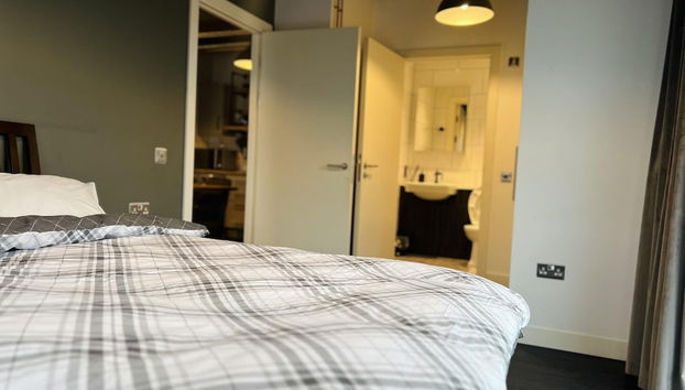 Homely 2-bed Apartment With Stunning Views Wembley - Foto 5, Habitación