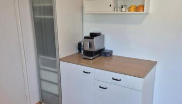 Ruhige, kleine Unterkunft in Weyhe, Nähe Bremen - Foto 2, stove, minibar