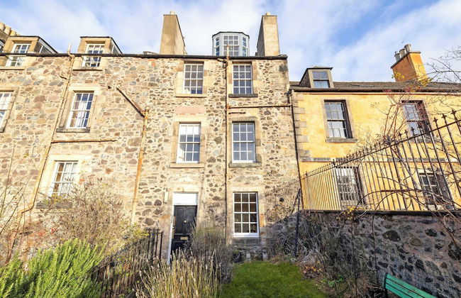 JOIVY Beautiful apartment, private garden, Calton Hill - Foto 65