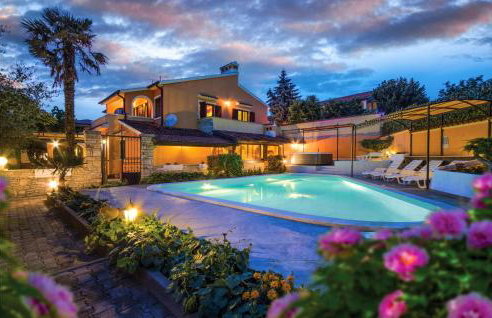 Beautiful Apartment In Pula With Sauna - Foto 1