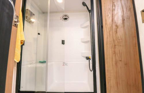 FunTropicalTinyHomeGolfCartLake - Foto 26