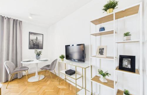 Stylish and Bright Studio Pet-Friendly by Noclegi Renters - Foto 7