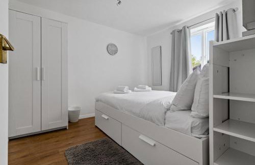 Shades of white in Mill Hill - Foto 12