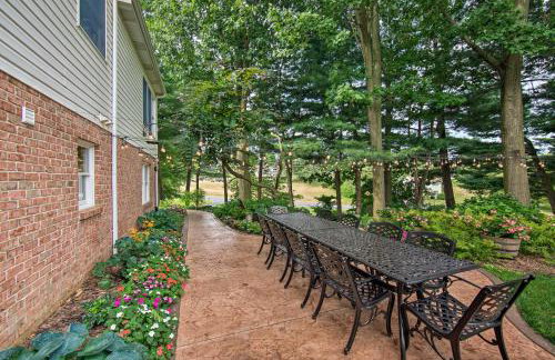 Charming Apartment with Yard and Beautiful Gardens! - Foto 20