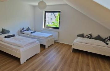 MC MONTI Bielefeld - Oerlingshausen Zentral, NETFLIX - Foto 8