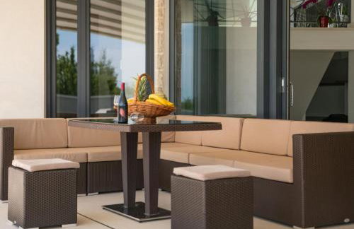 Holiday Home Villa EmMa mit 5 Schlafzimmern und beheiztem Pool by Interhome - Foto 14