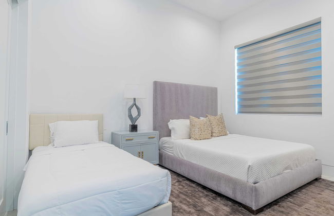 Sleeps 26 Pool, Hot Tub, Pickleball & Putting Green Bravo Villa #12 by Avantstay - Foto 67