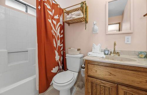 Nightcap Lodge- HOT TUB WITH BREATHTAKING MOUNTAIN VIEWS! - Foto 37