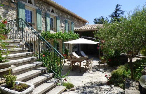 Semi-detached provencal farm with swimming pool - Foto 11