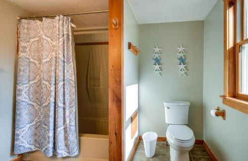 Meredith Home with Deck 6 Mi to Lake Winnipesaukee! - Photo 14