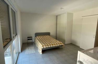 Charmant duplex à Montpellier pour 4 personnes, wifi, parking et tramway - Foto 16