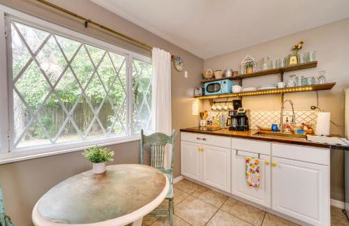 1 Mi to Lake Dora Cottage with Shared Yard and Patio! - Foto 10