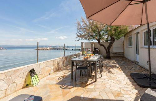 Le Cigalou, authentique cabanon de pêcheur en bord de mer avec sa terrasse spacieuse et aménagée - Foto 23