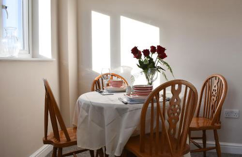 Blacksmith's Cottage - Photo 4