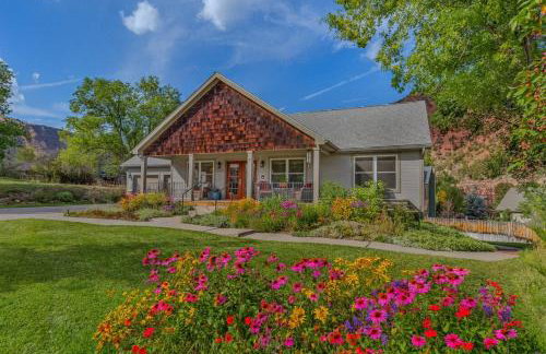 Cozy Home with Sauna 5 bedrooms 3 bathrooms Sleeps 12 - Foto 1