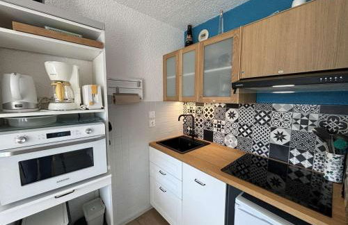 Studio cabine rénové, 4 couchages, pied des pistes, parking, balcon sud - FR-1-297-160 - Foto 11