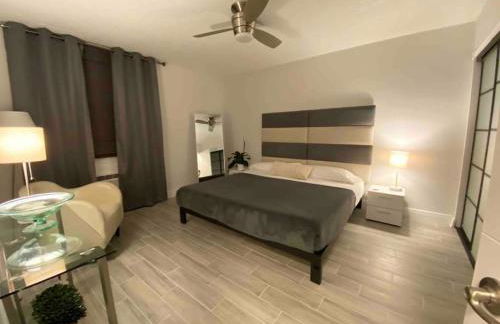 Block from Beach one bedroom with Parking - Foto 10