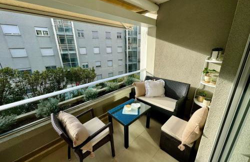 CECILIA Holiday Apartment, Private Parking Included - Foto 6