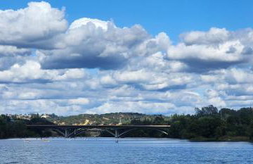 Executive home in a serene park like setting - Foto 31