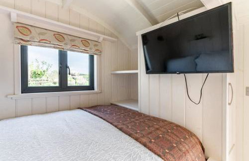 Unique Double Shepherd's Hut Hideaway - Pembrokeshire - Foto 32