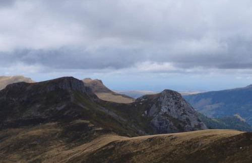 La Roulotte romantique des volcans - Foto 17
