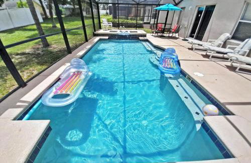 Private pool villa with game room close to theme parks! - Foto 26