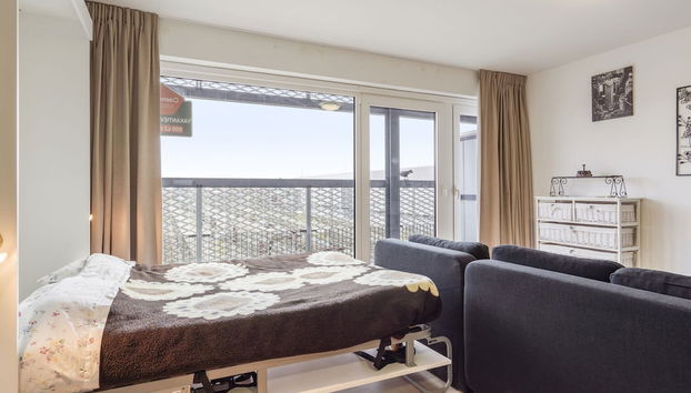 Spacious Studio With Storage Room - Foto 2, Habitación