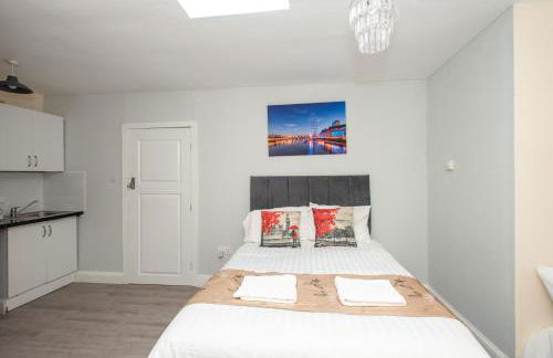 Saffron Studios - Photo 21