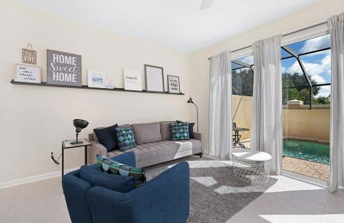 Charming 3BR Townhome Private Pool Walk to Clubhouse 9 Min Disney - Foto 21