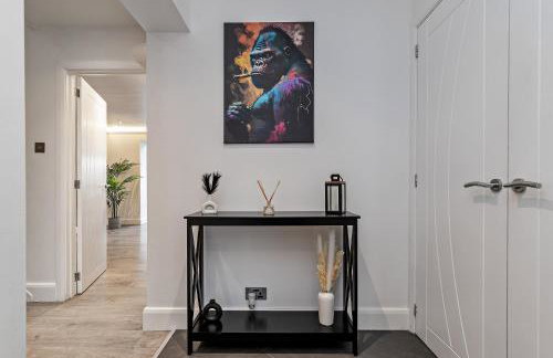 Contractors Dream~POOL TABLE~Close to Luton Airport~Three Double Bedrooms - Foto 19