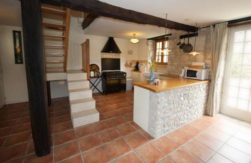 Le Prieuré La Ferme - Foto 2