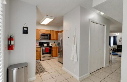 2 BDR with Free Parking! 2M to Broadway! - Foto 13