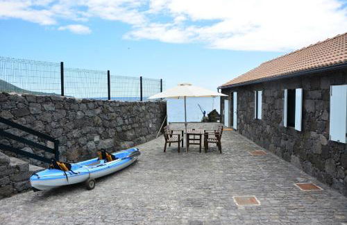 Casa dos Botes - WhaleBoat House TER - Photo 13