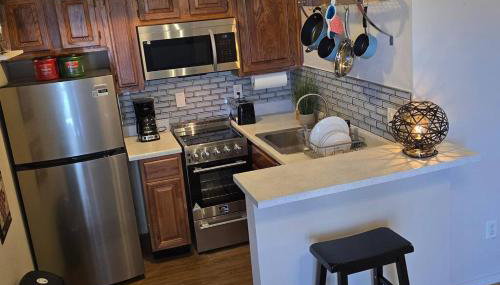 Cozy Updated Cove of Heaven, 5mins to Lake Hefner! - Foto 2