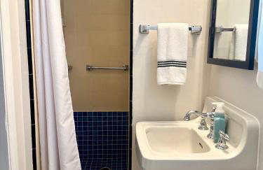 Historic, Family-Friendly Home in Downtown - Photo 13