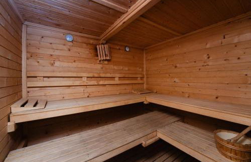 Luxury Beachfront Penthouse Marbella - heated pool & seaviews - Photo 21