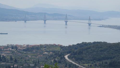 Up on the hill - Foto 4