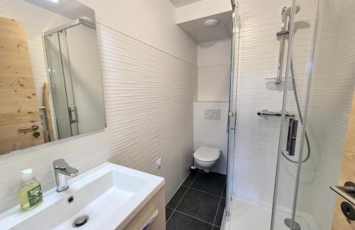 Cozy apartment in the heart of La Féclaz sleeps 5 48m - Foto 14