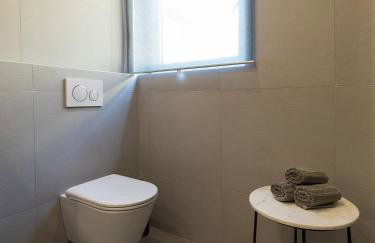 Magnolia - Modern Apartment near City Center and Sea - Photo 24