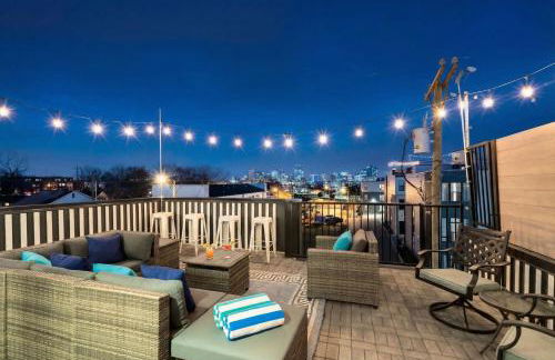 NEW Luxe 4BR 12 Beds - RoofDeck Views - Chefs Kitchen - Foto 11