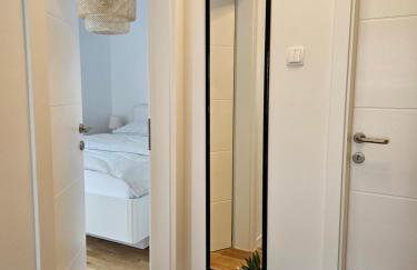 Old Town Đurđevac- 1 garažno mjesto, besplatan wifi te ulaznice za Hrvatsku saharu, mini zoo - Foto 4