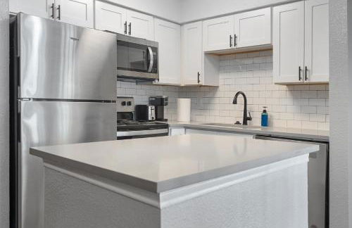 Furnished Apartments in University Hills - Foto 46